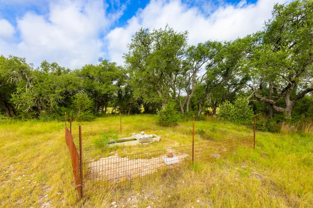 572 Turner Road Junction, TX 76859
