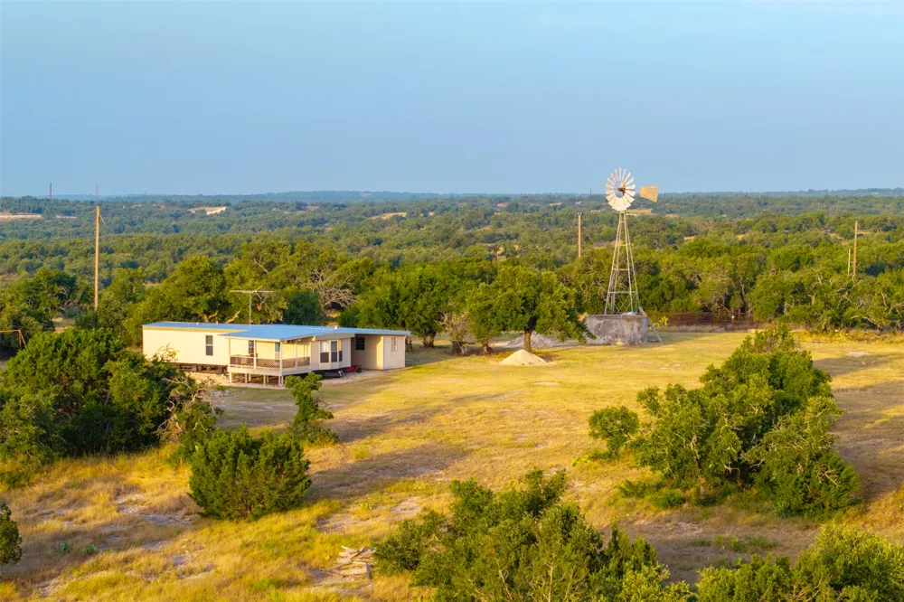 572 Turner Road Junction, TX 76859