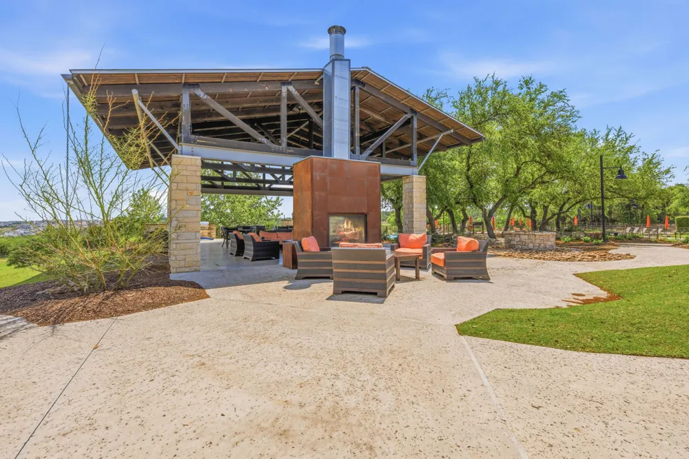 1102 Sage Thrasher Circle Dripping Springs, TX 78620