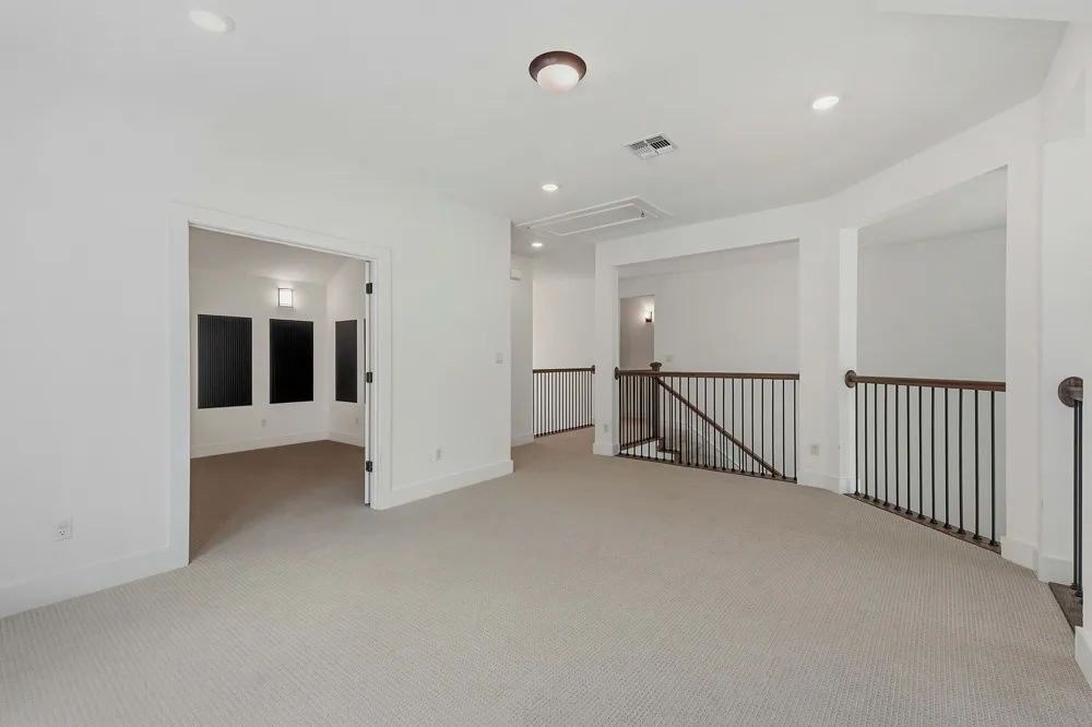 1102 Sage Thrasher Circle Dripping Springs, TX 78620