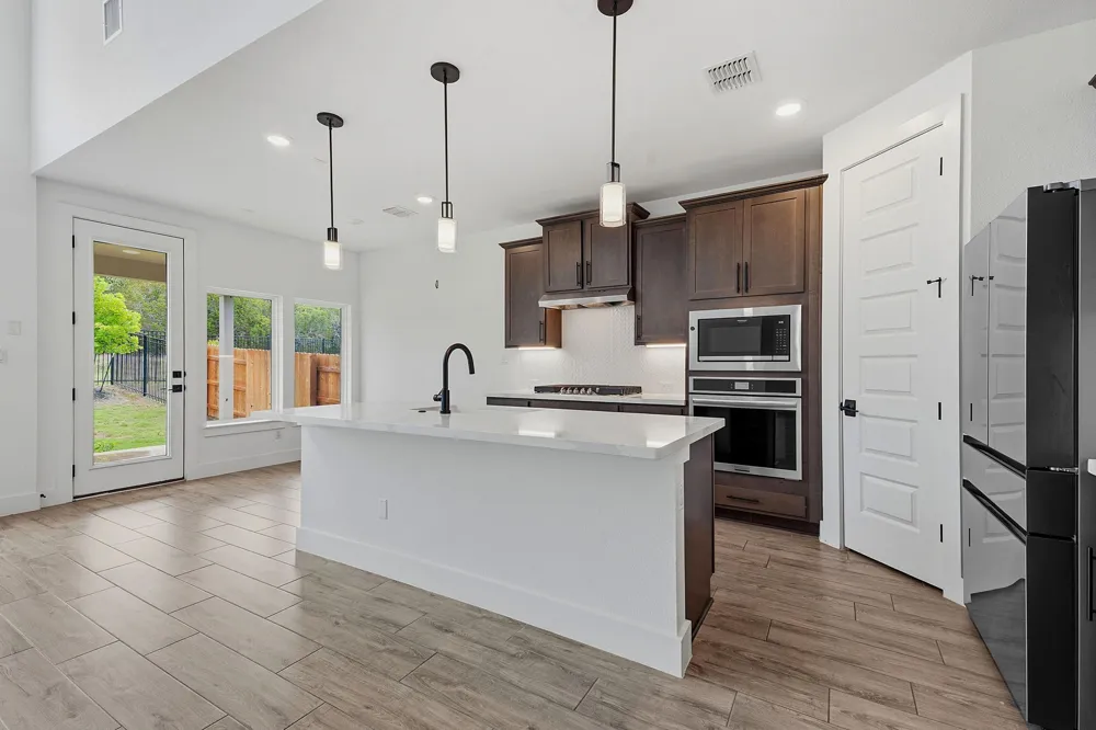 1102 Sage Thrasher Circle Dripping Springs, TX 78620
