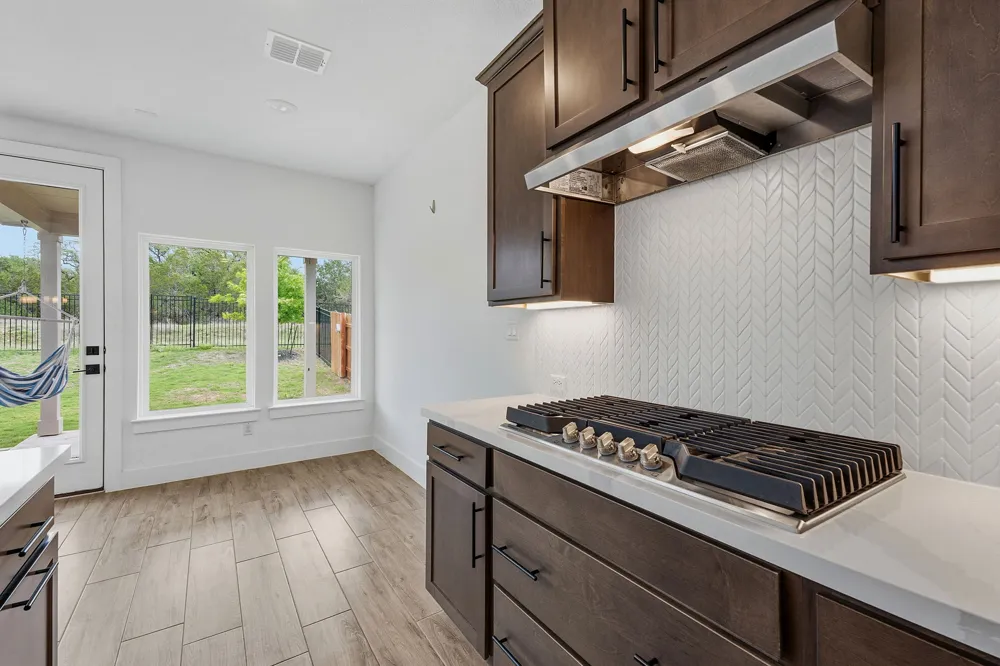 1102 Sage Thrasher Circle Dripping Springs, TX 78620