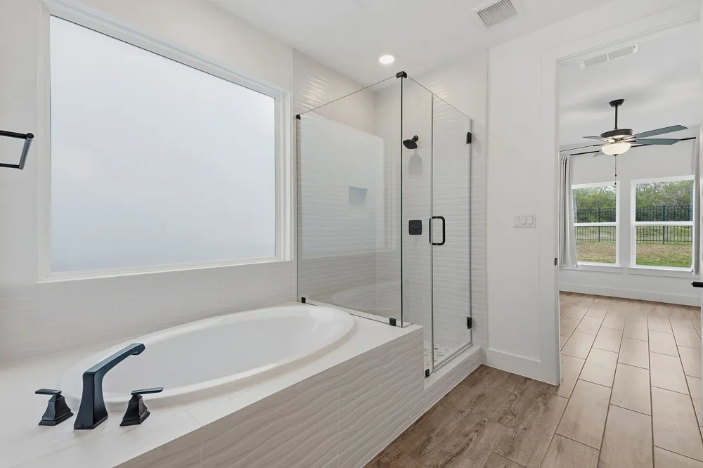 1102 Sage Thrasher Circle Dripping Springs, TX 78620