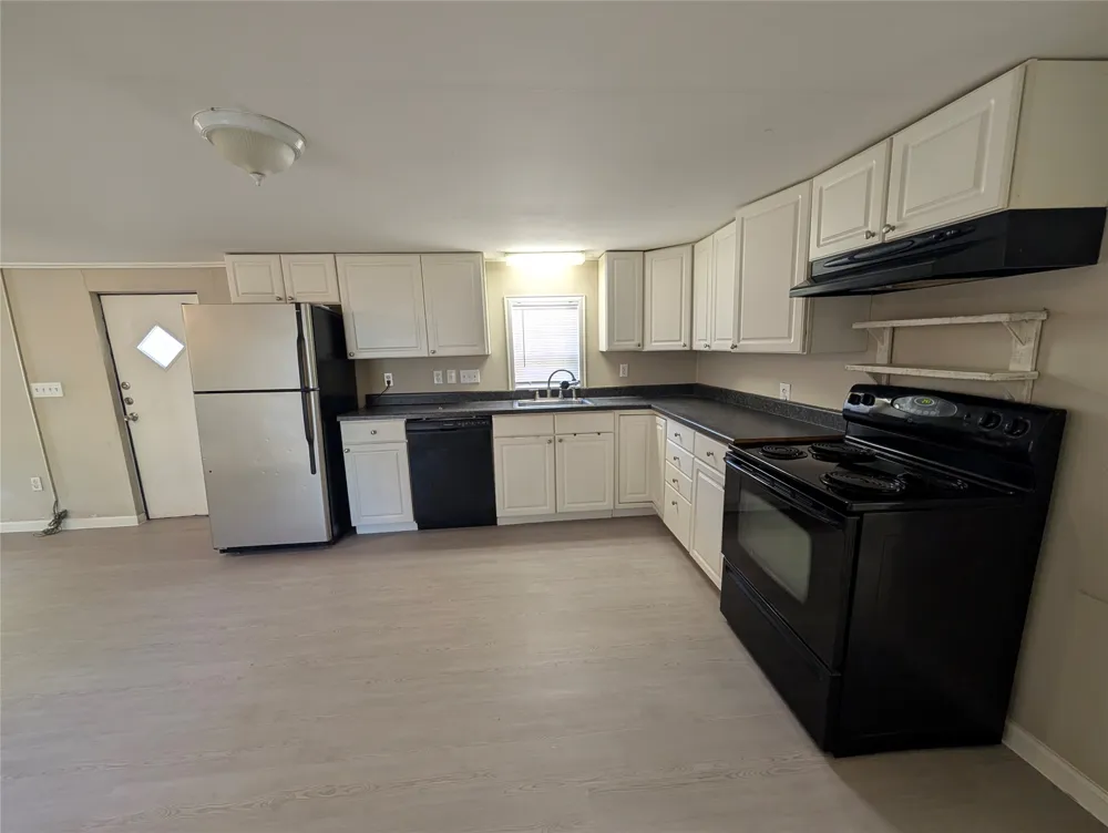21403 Choctaw Cove Lago Vista, TX 78645