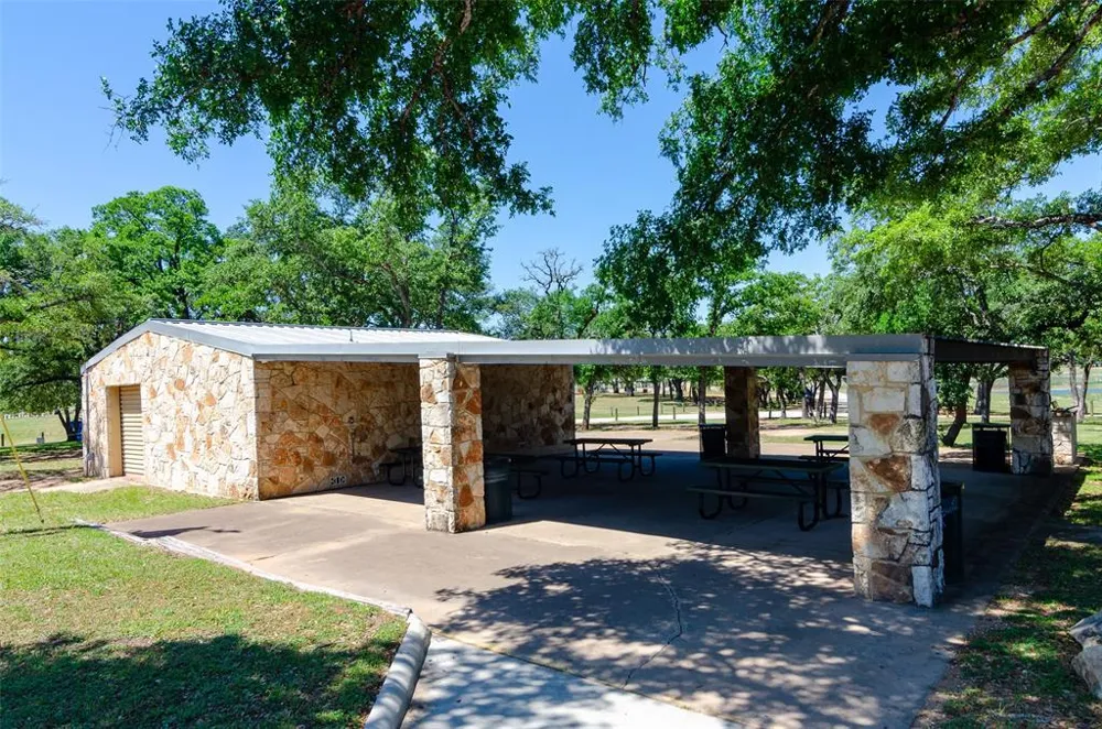 21403 Choctaw Cove Lago Vista, TX 78645