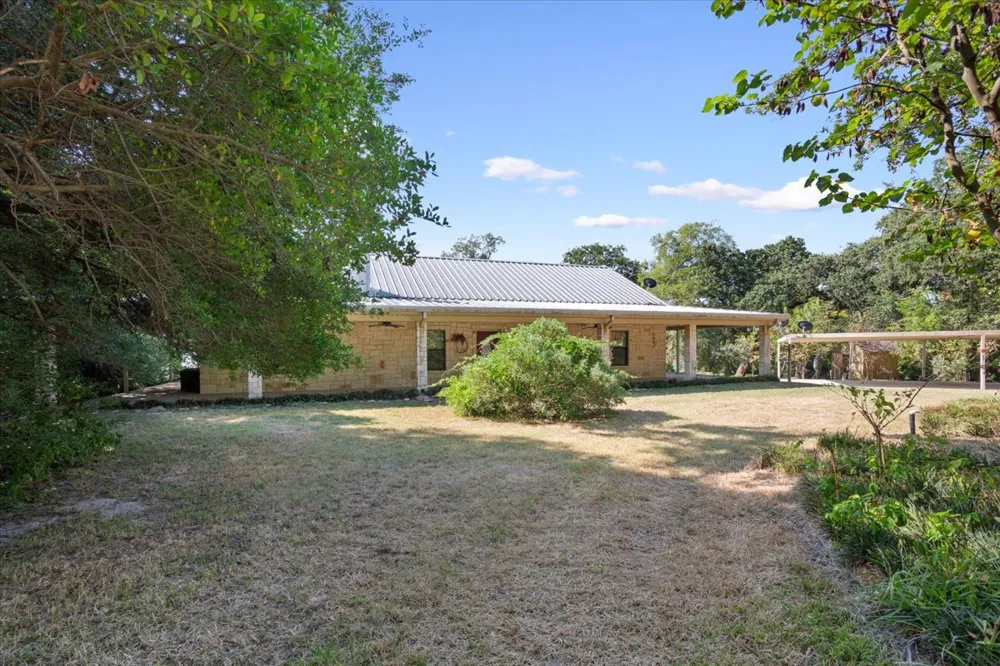 860 Lcr 794 Groesbeck, TX 76642