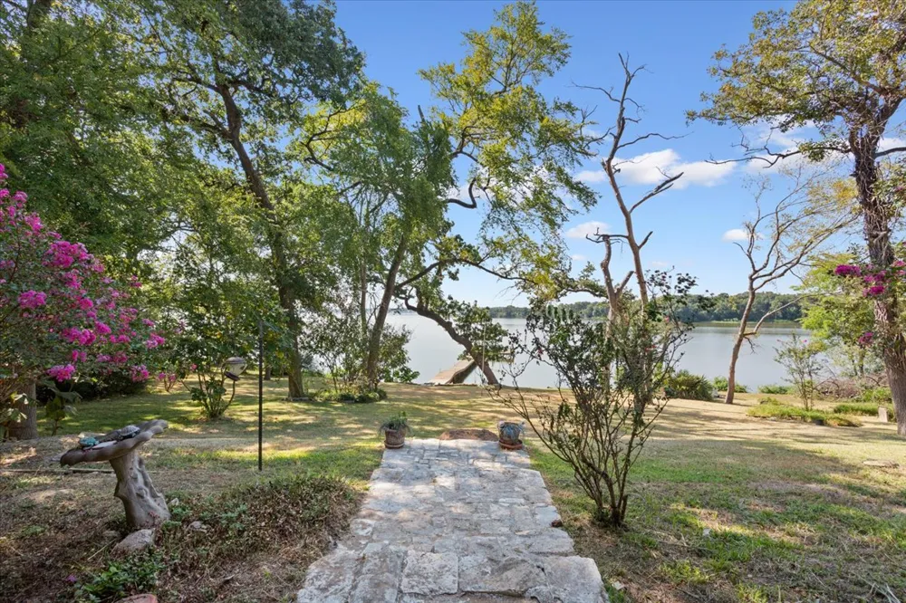 860 Lcr 794 Groesbeck, TX 76642