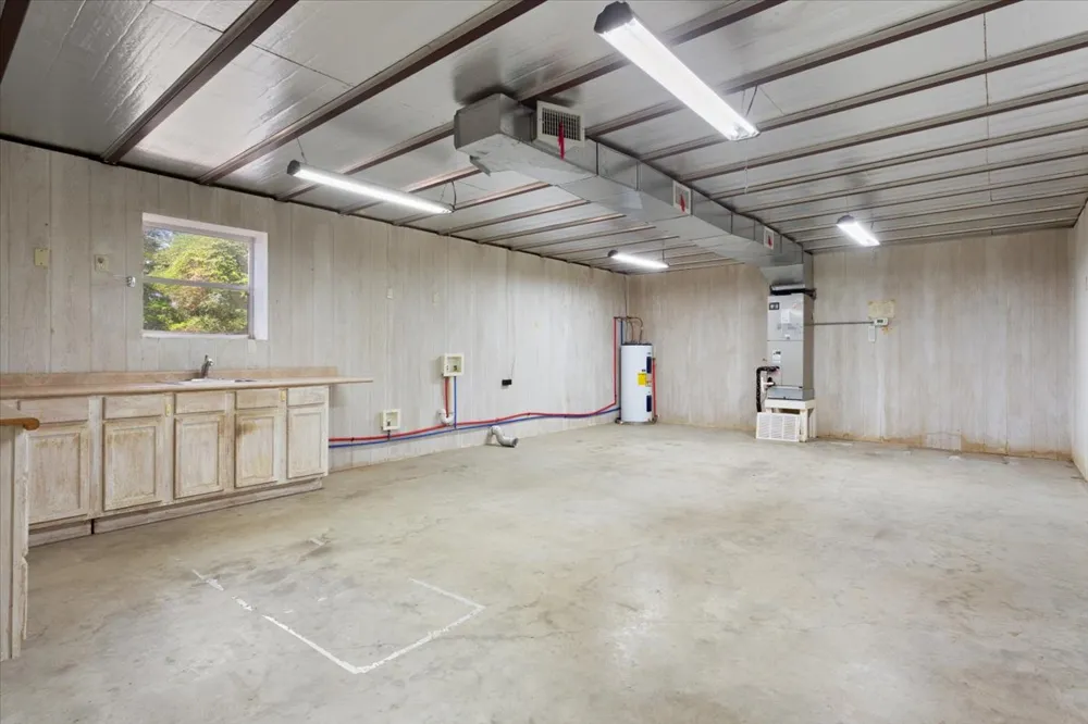 860 Lcr 794 Groesbeck, TX 76642