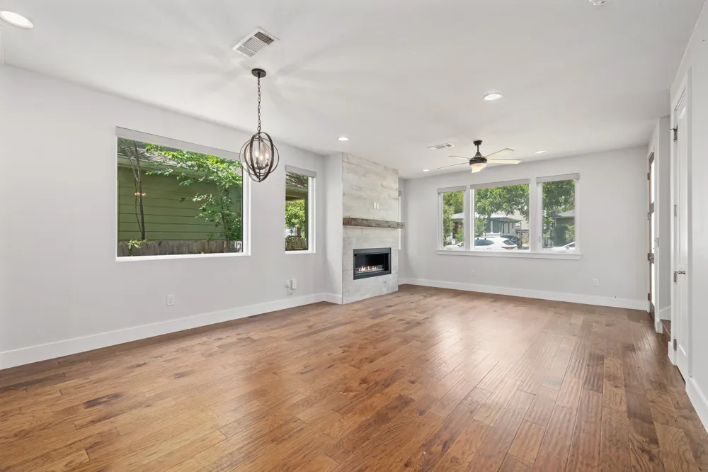 5511 Avenue G #1 Austin, TX 78751