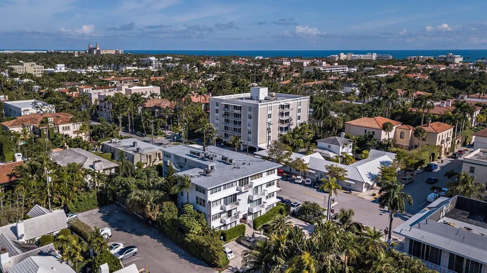 401 Peruvian Avenue #1040 Palm Beach, FL 33480