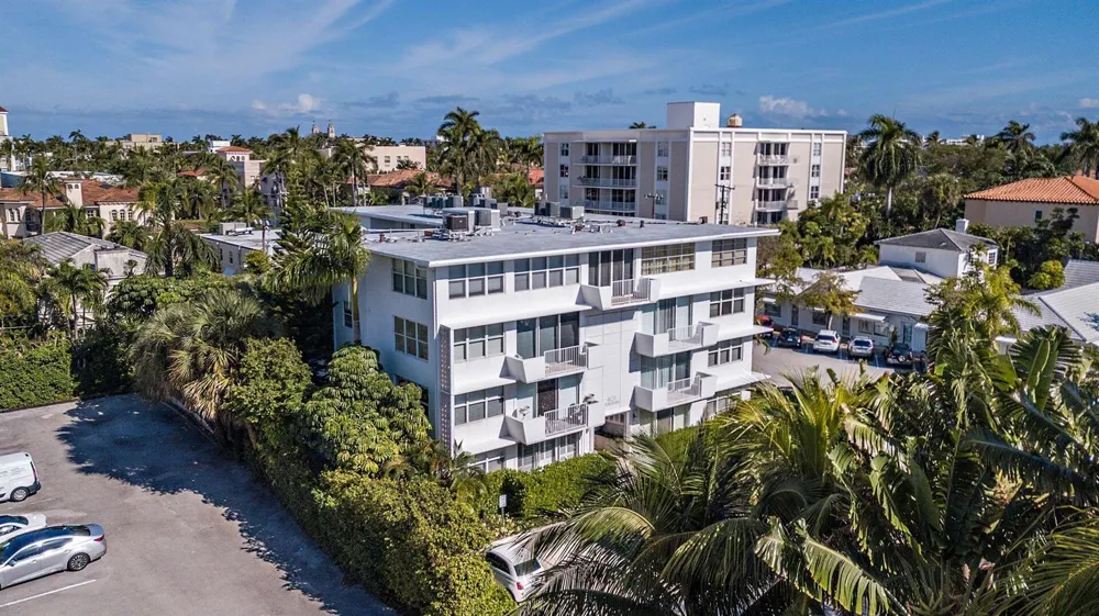 401 Peruvian Avenue #1040 Palm Beach, FL 33480