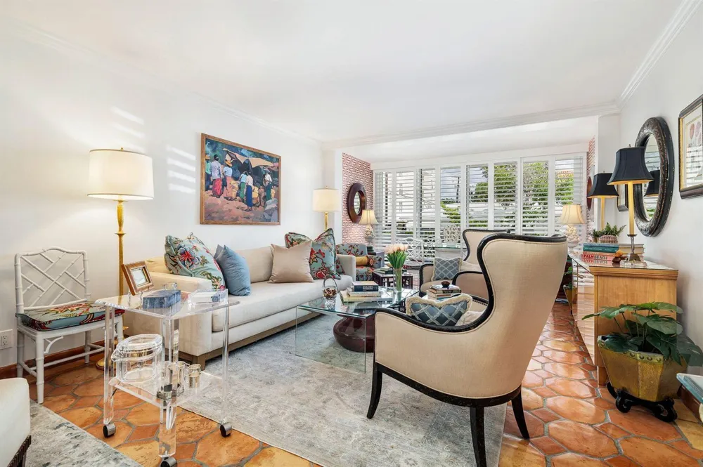 401 Peruvian Avenue #1040 Palm Beach, FL 33480
