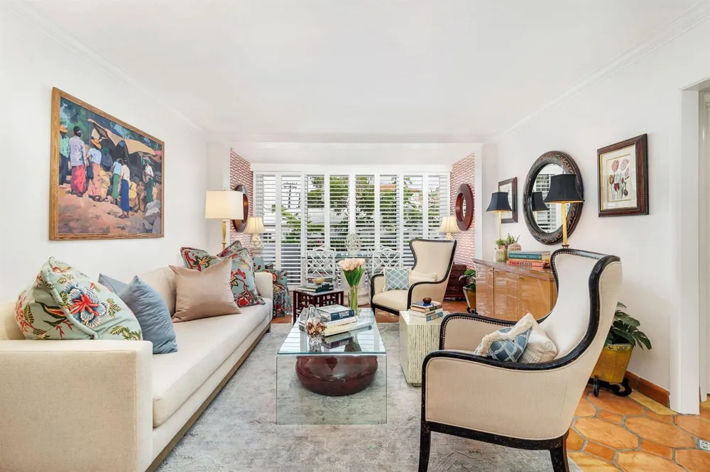 401 Peruvian Avenue #1040 Palm Beach, FL 33480