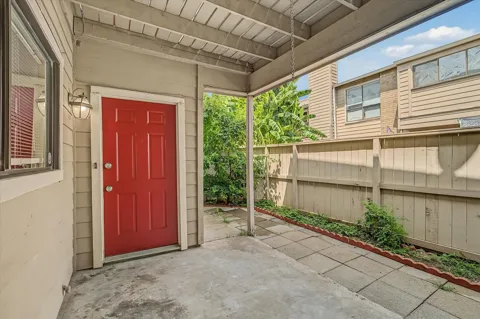 9552 Windswept Lane #9552