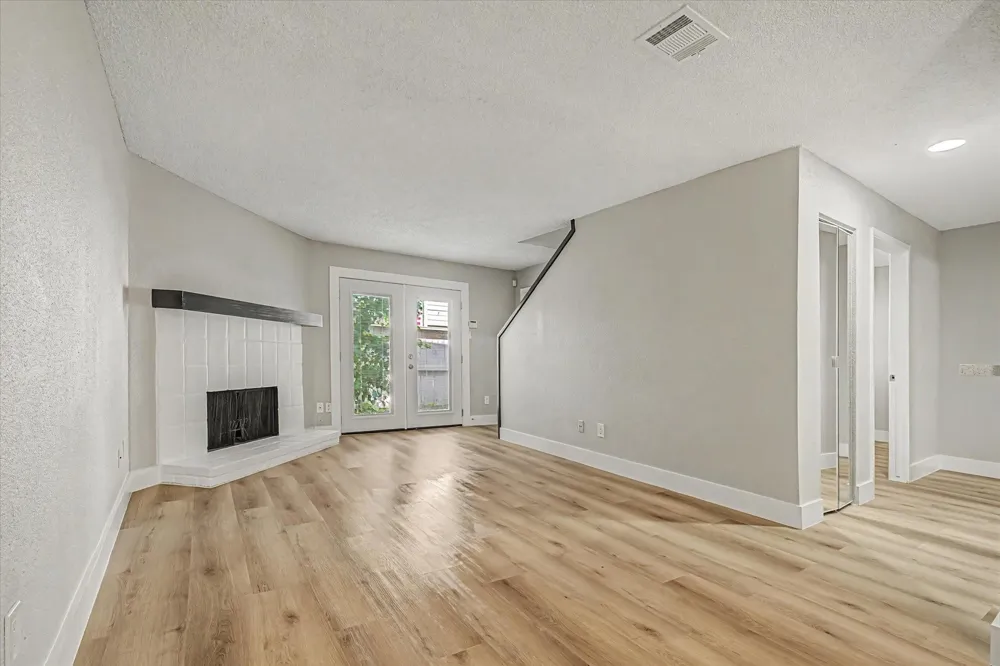 9552 Windswept Lane #9552 Houston, TX 77063