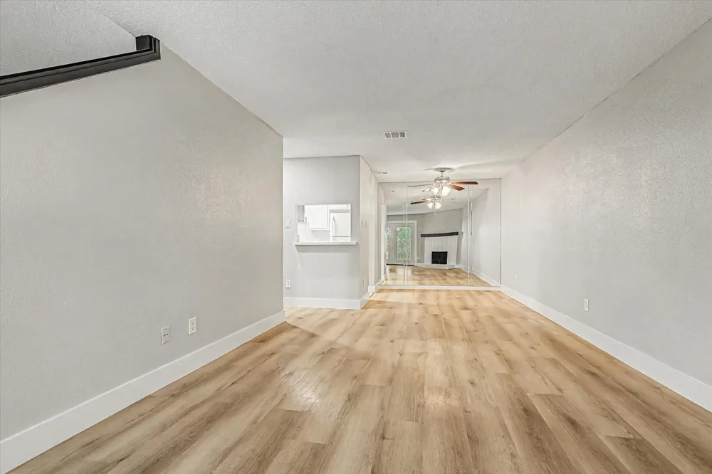9552 Windswept Lane #9552 Houston, TX 77063