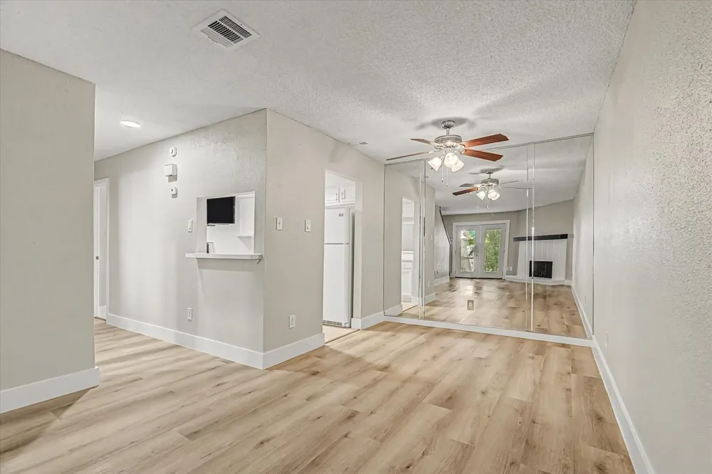 9552 Windswept Lane #9552 Houston, TX 77063