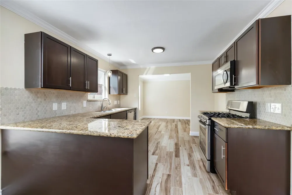 21906 Siberian Elm Lane Houston, TX 77073