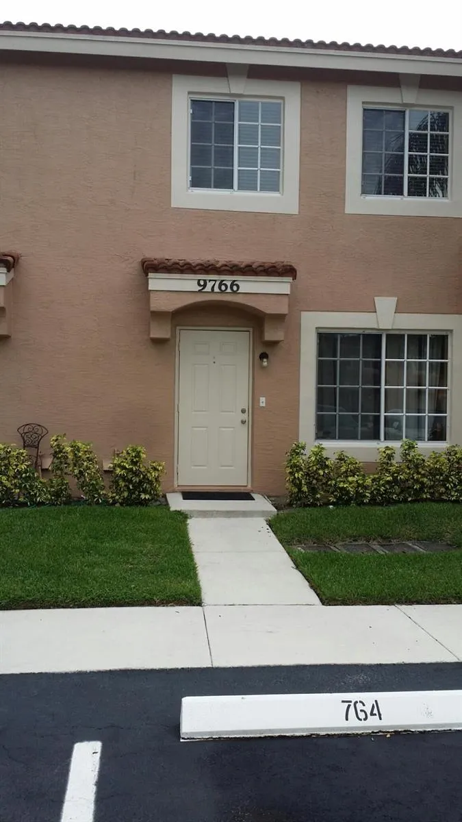 9766 Kamena Circle Boynton Beach, FL 33436