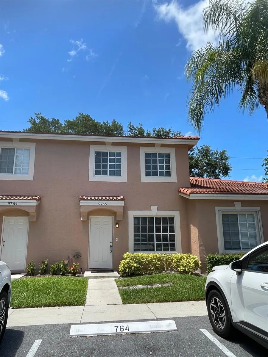 9766 Kamena Circle Boynton Beach, FL 33436