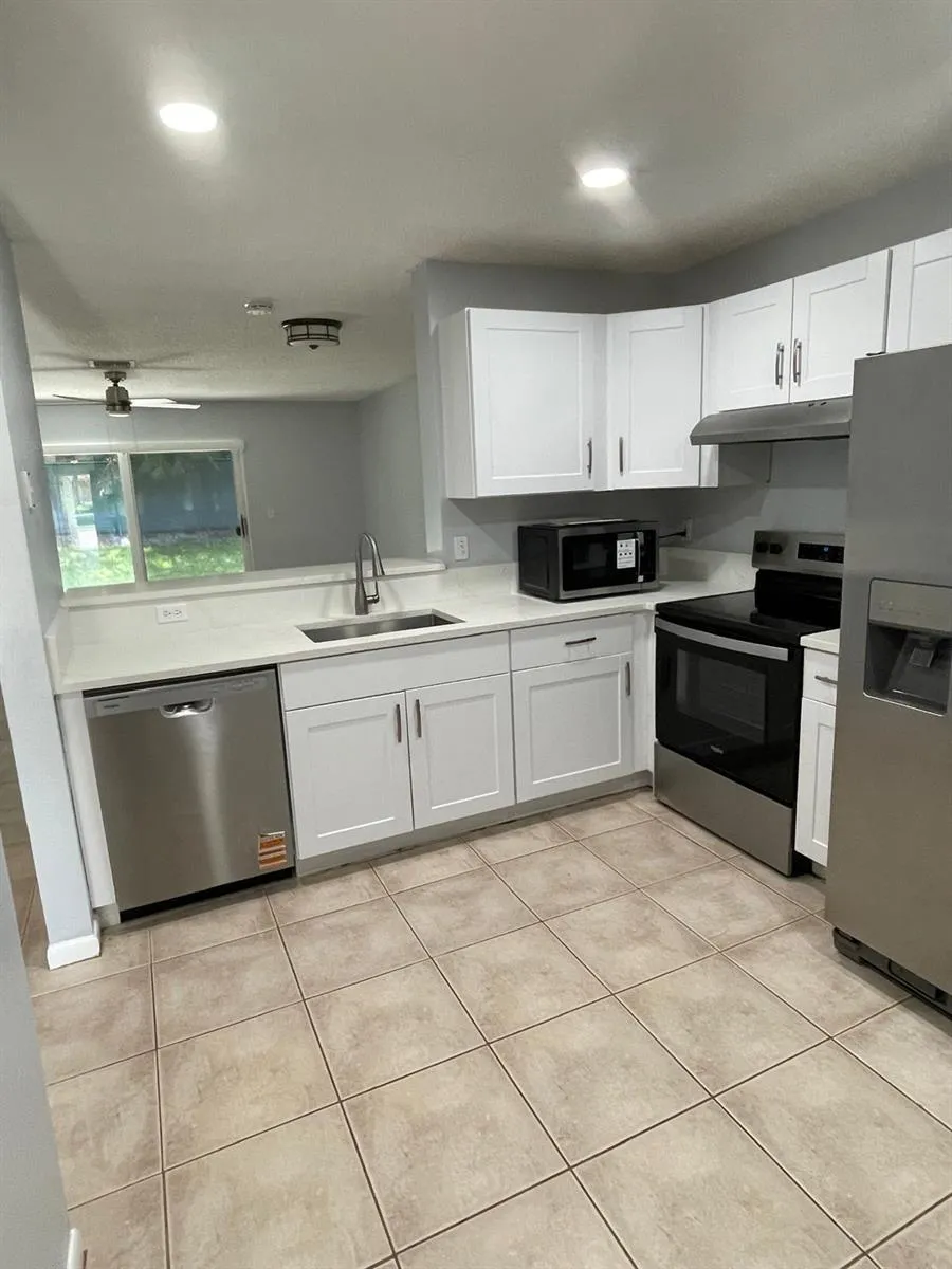 9766 Kamena Circle Boynton Beach, FL 33436