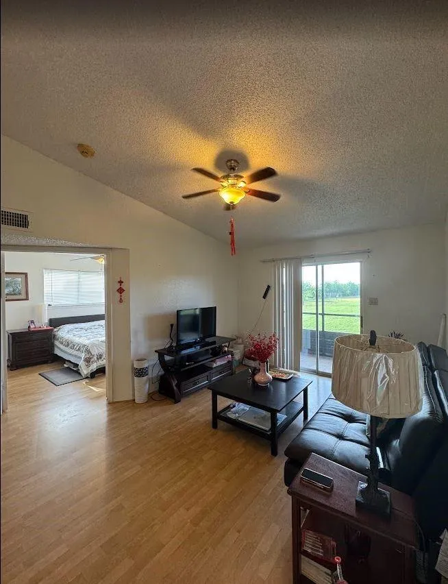 10555 Turtlewood Court #2609 Houston, TX 77072