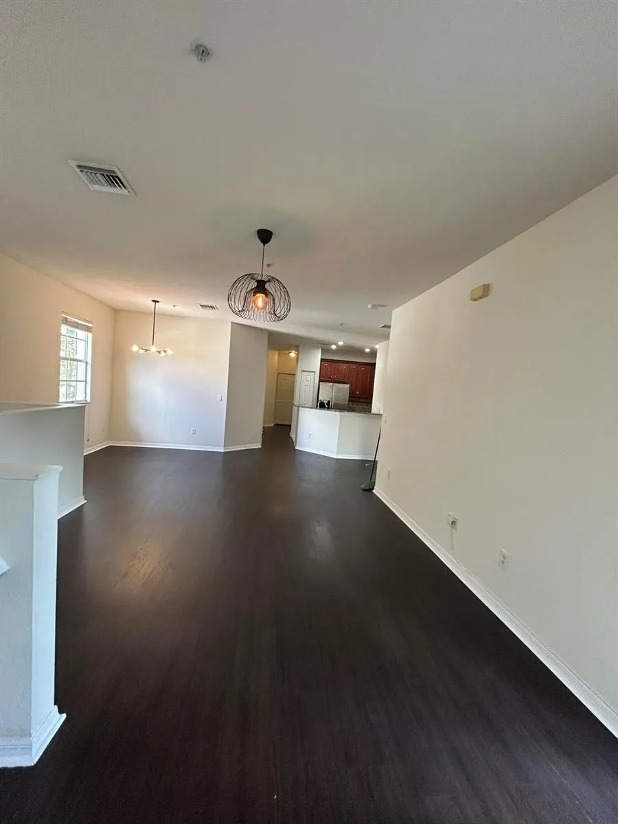 9080 Preston Place #17204 Tamarac, FL 33321
