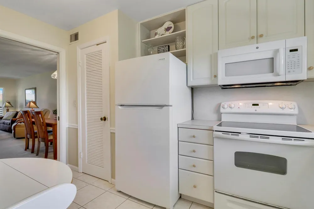 755 Saturn Street #I206 Jupiter, FL 33477