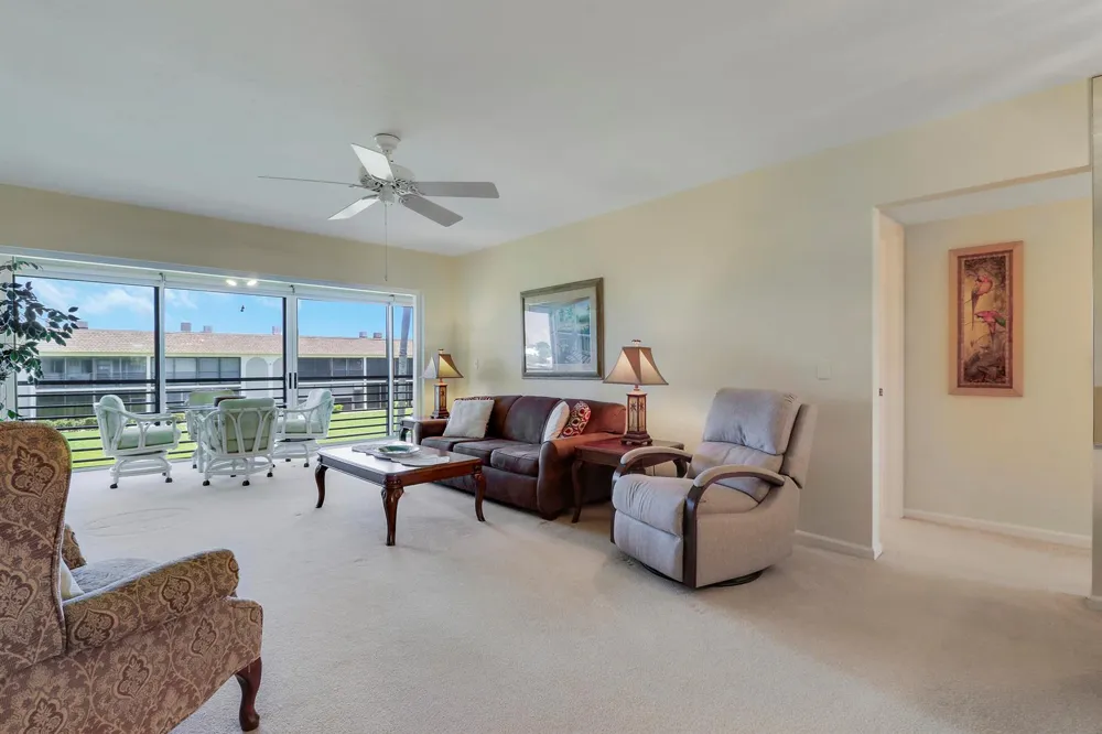 755 Saturn Street #I206 Jupiter, FL 33477
