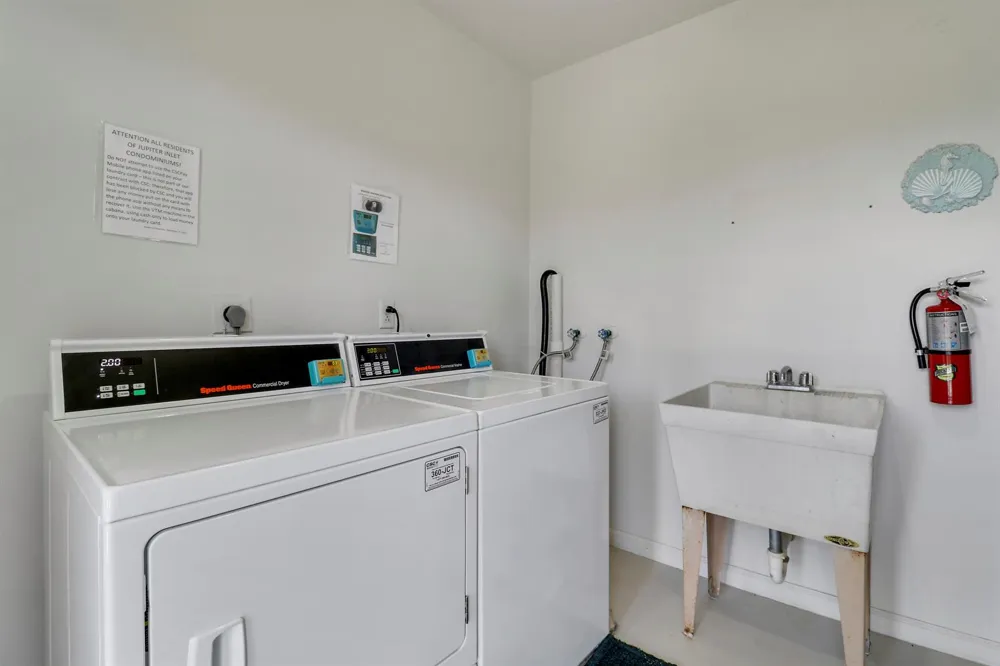755 Saturn Street #I206 Jupiter, FL 33477
