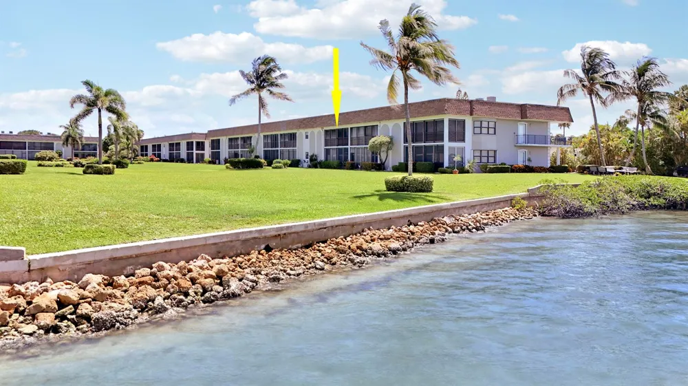 755 Saturn Street #I206 Jupiter, FL 33477