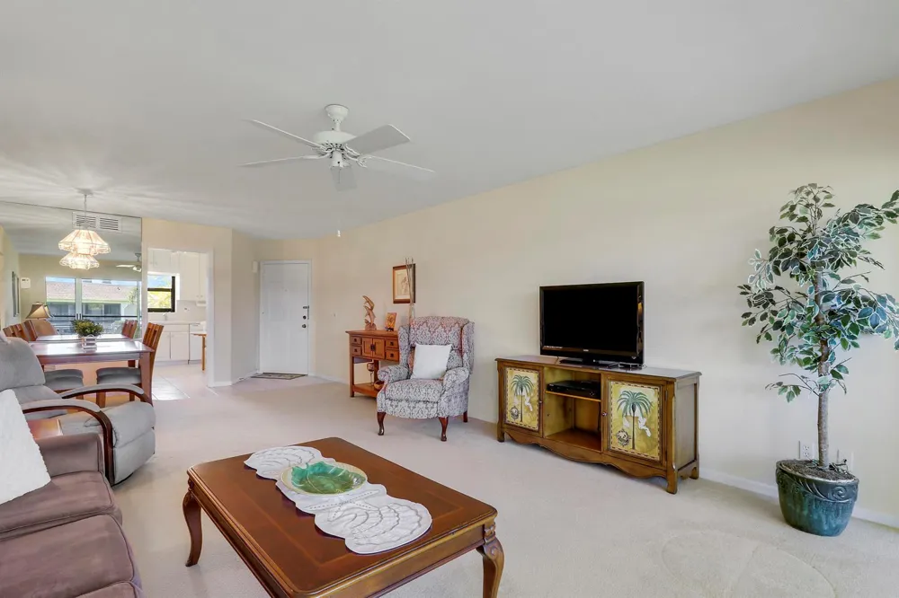 755 Saturn Street #I206 Jupiter, FL 33477