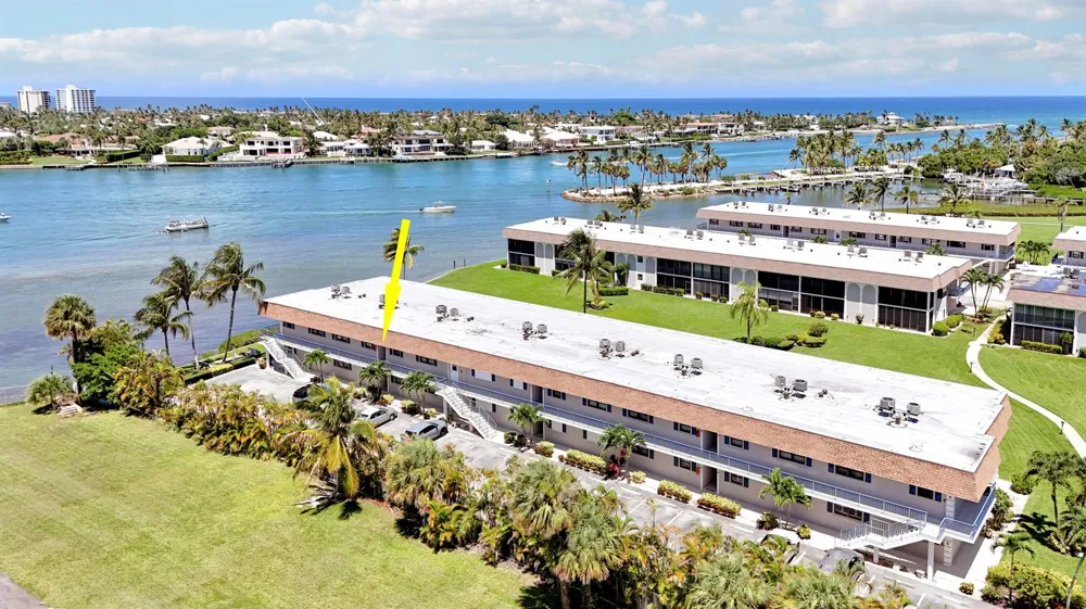 755 Saturn Street #I206 Jupiter, FL 33477
