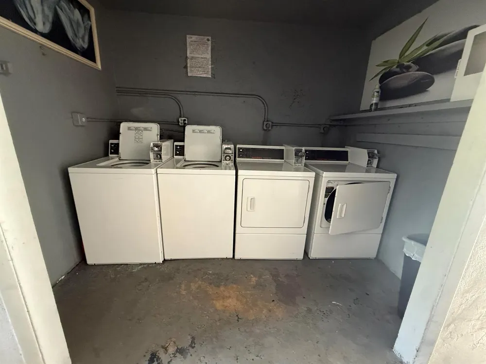 37 SW 14TH STREET #17 Dania Beach, FL 33004