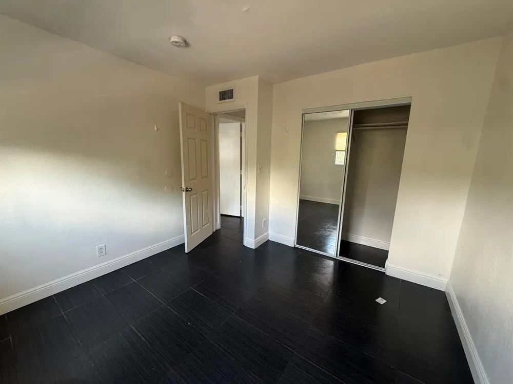 37 SW 14TH STREET #17 Dania Beach, FL 33004