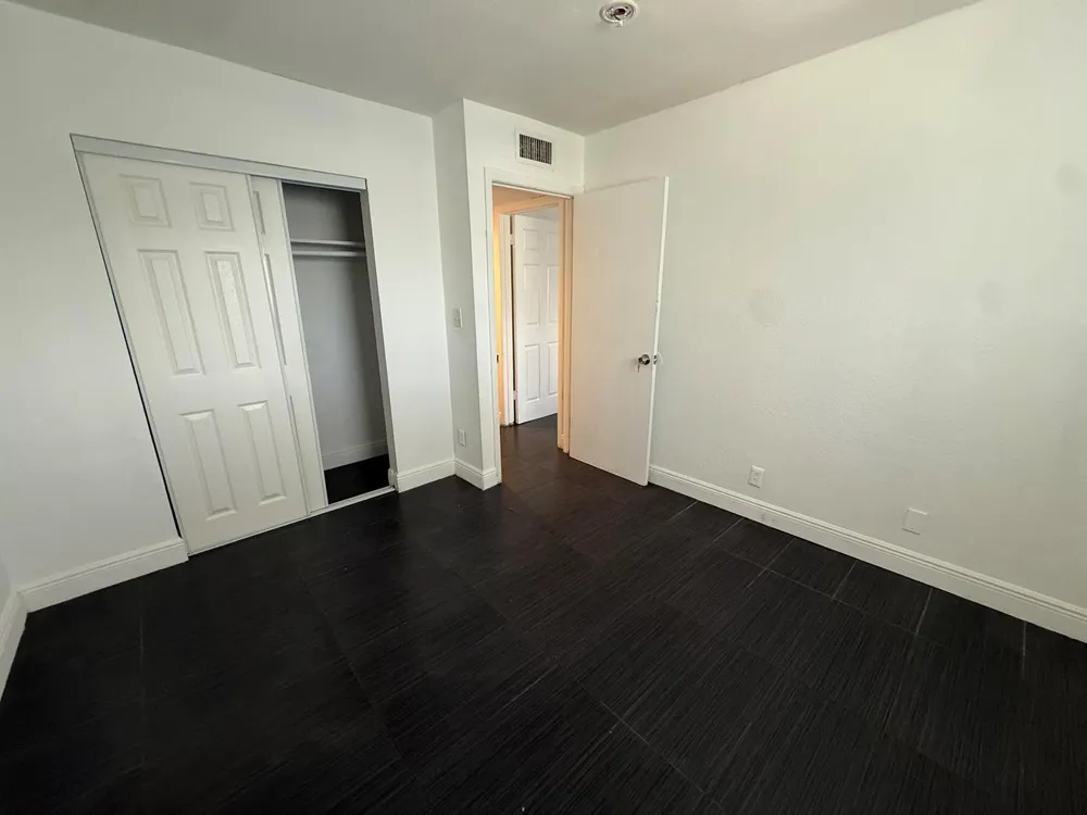 37 SW 14TH STREET #17 Dania Beach, FL 33004