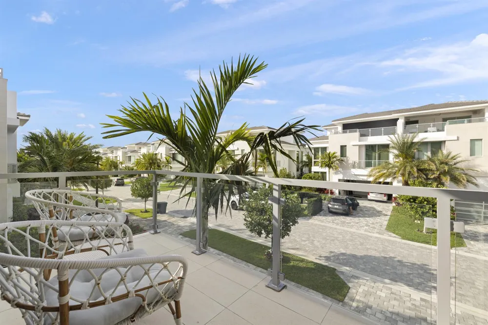 402 Ocean One Lane Juno Beach, FL 33408