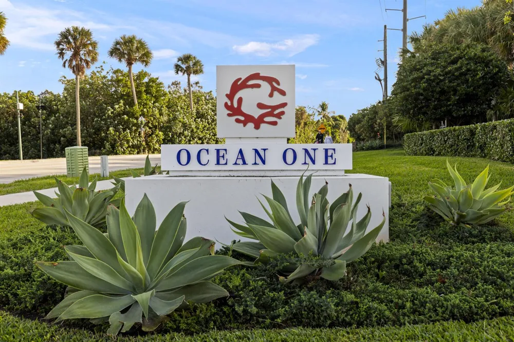 402 Ocean One Lane Juno Beach, FL 33408