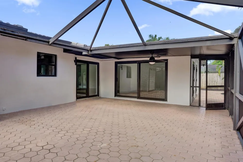 1250 SW 4TH STREET Boca Raton, FL 33486