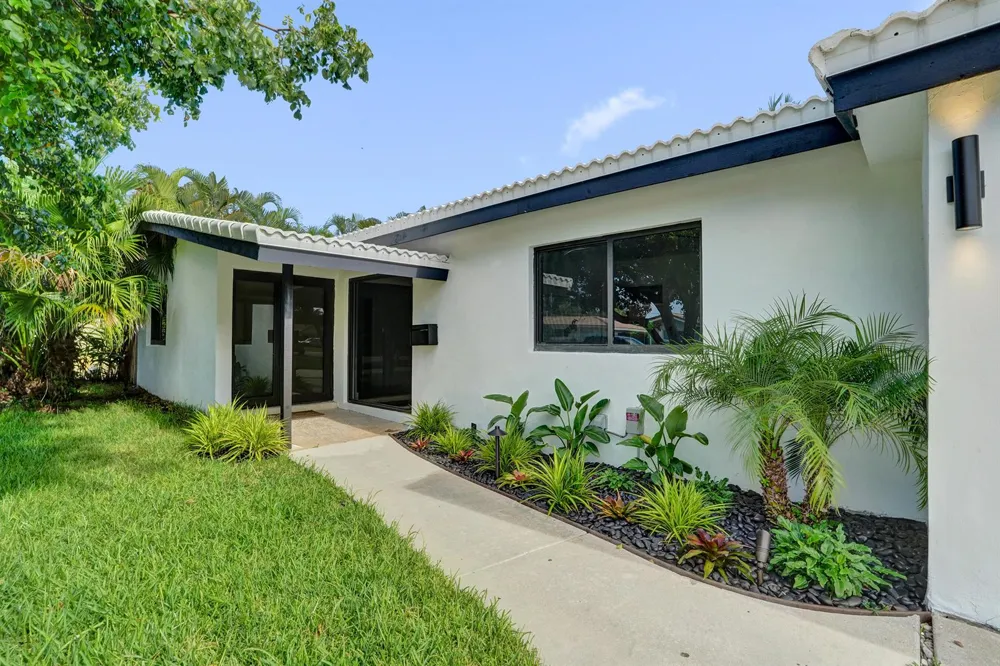 1250 SW 4TH STREET Boca Raton, FL 33486