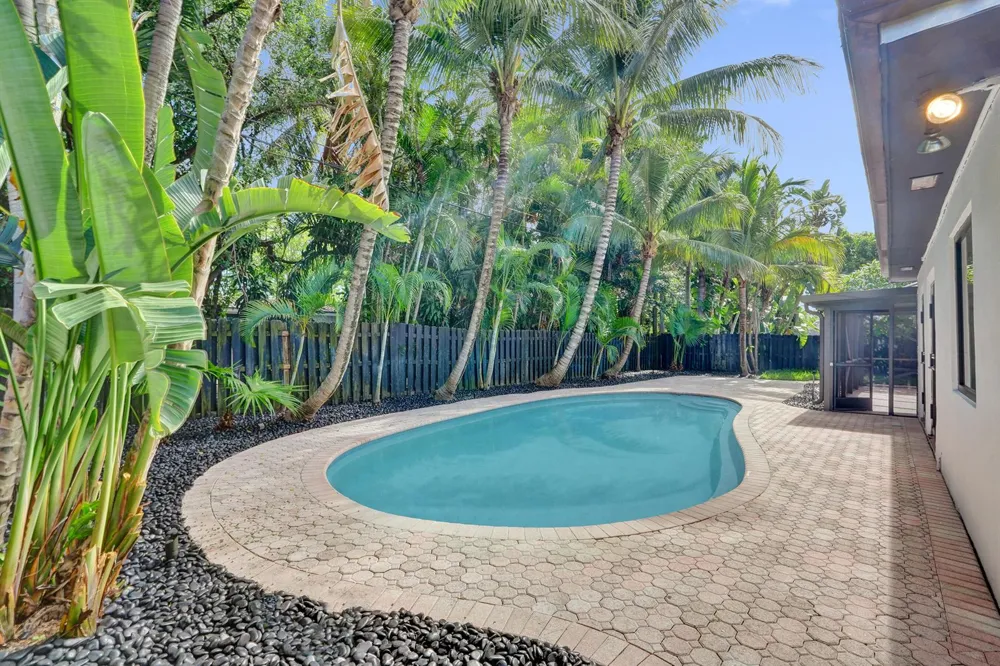 1250 SW 4TH STREET Boca Raton, FL 33486