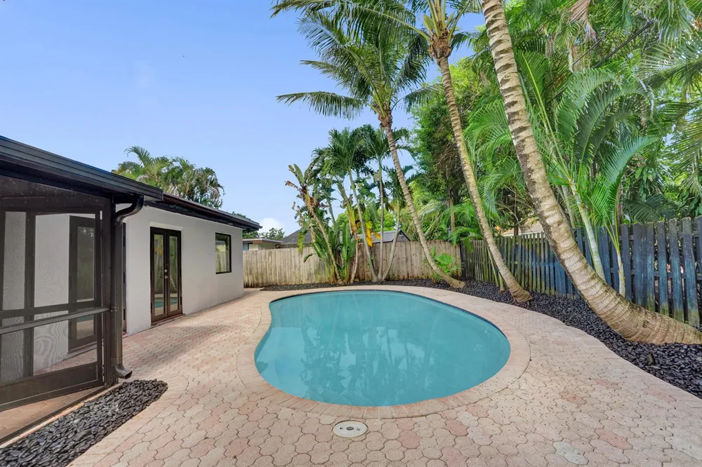 1250 SW 4TH STREET Boca Raton, FL 33486