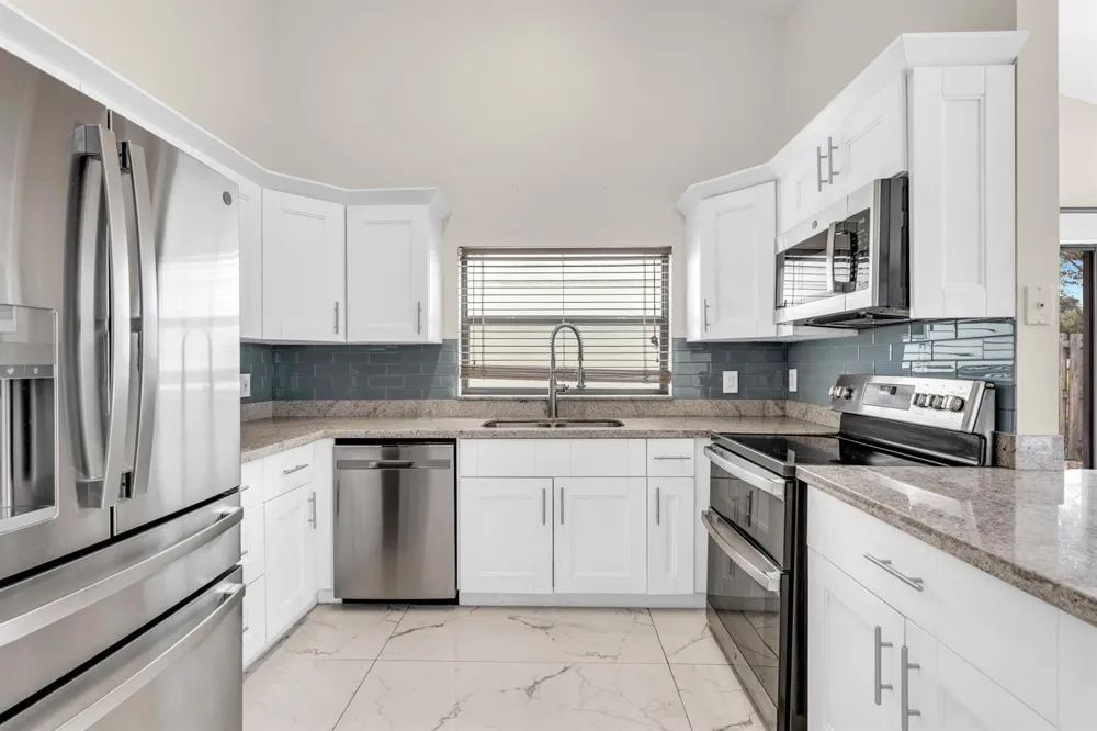 23 BAYTREE CIRCLE Boynton Beach, FL 33436
