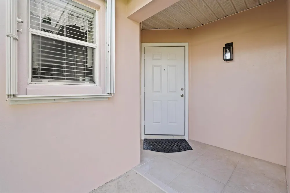 1209 Pine Sage Circle West Palm Beach, FL 33409