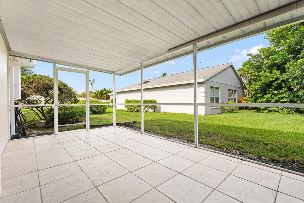 1209 Pine Sage Circle West Palm Beach, FL 33409
