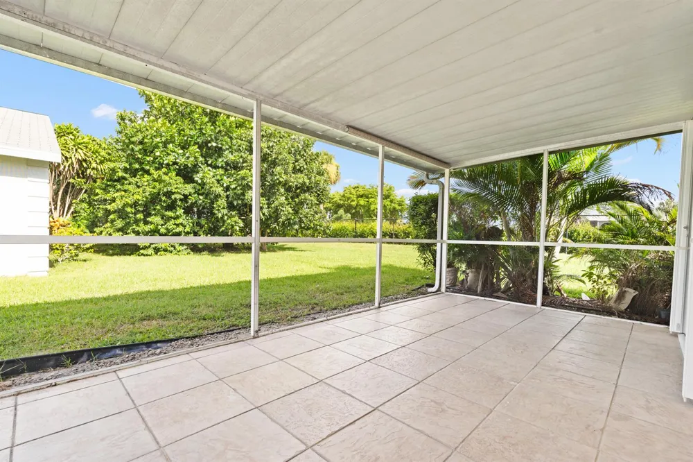 1209 Pine Sage Circle West Palm Beach, FL 33409