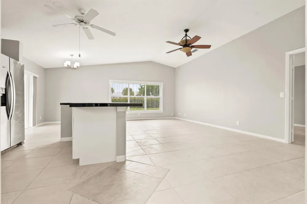1209 Pine Sage Circle West Palm Beach, FL 33409