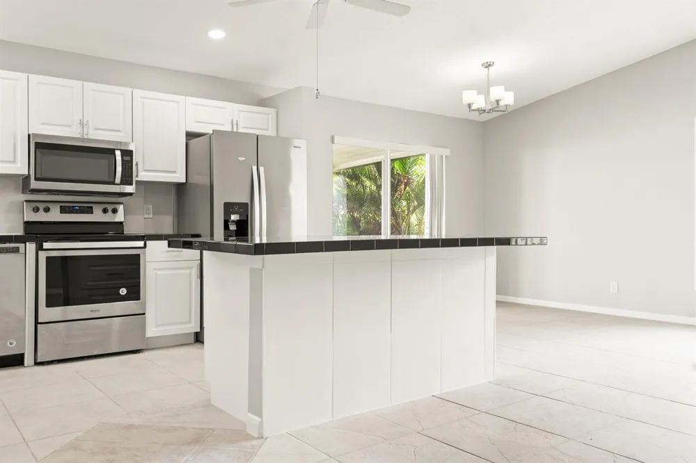 1209 Pine Sage Circle West Palm Beach, FL 33409