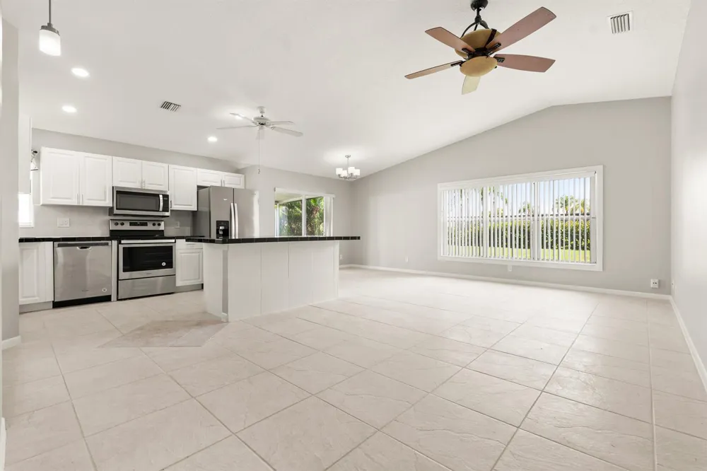 1209 Pine Sage Circle West Palm Beach, FL 33409