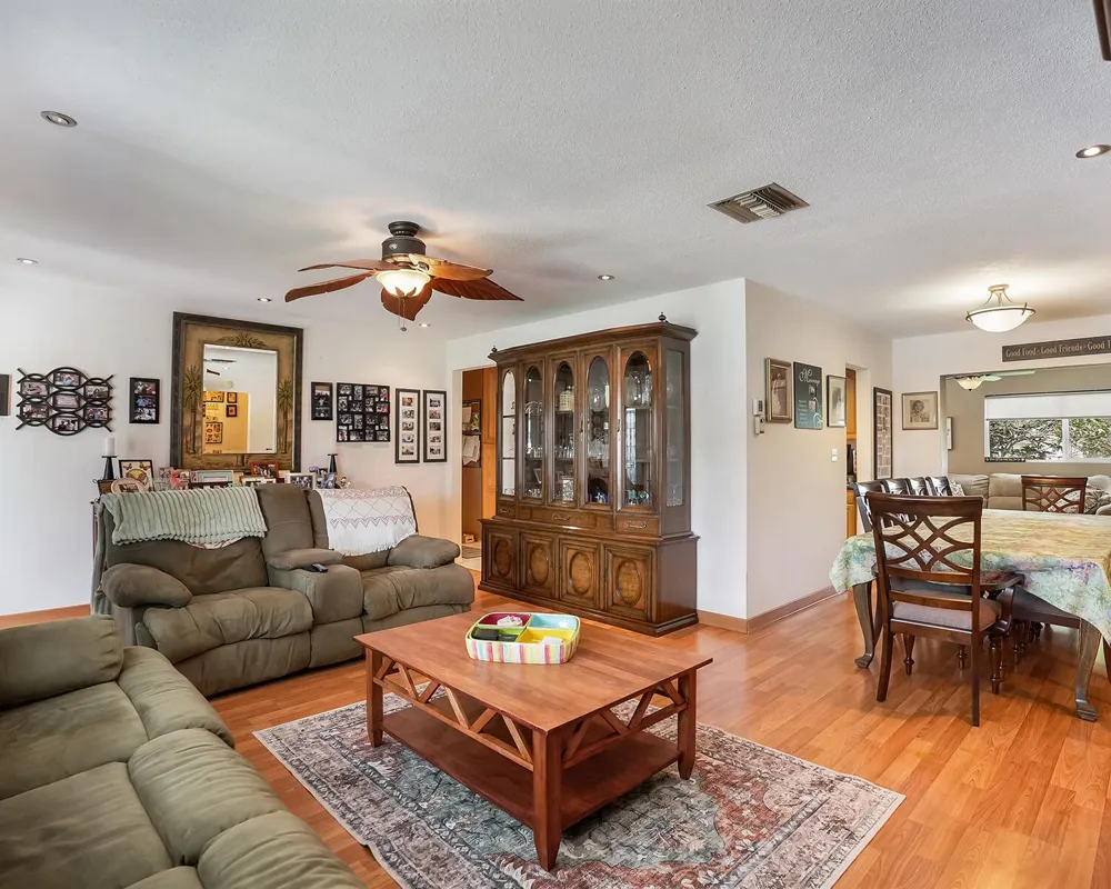4703 NW 45th Court Tamarac, FL 33319